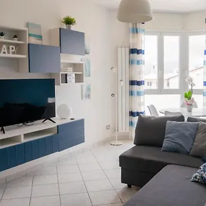 Ad Un Passo Dal Molo Con 2 Biciclette Incluse Apartment