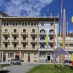 Hotell Lukas, Viareggio